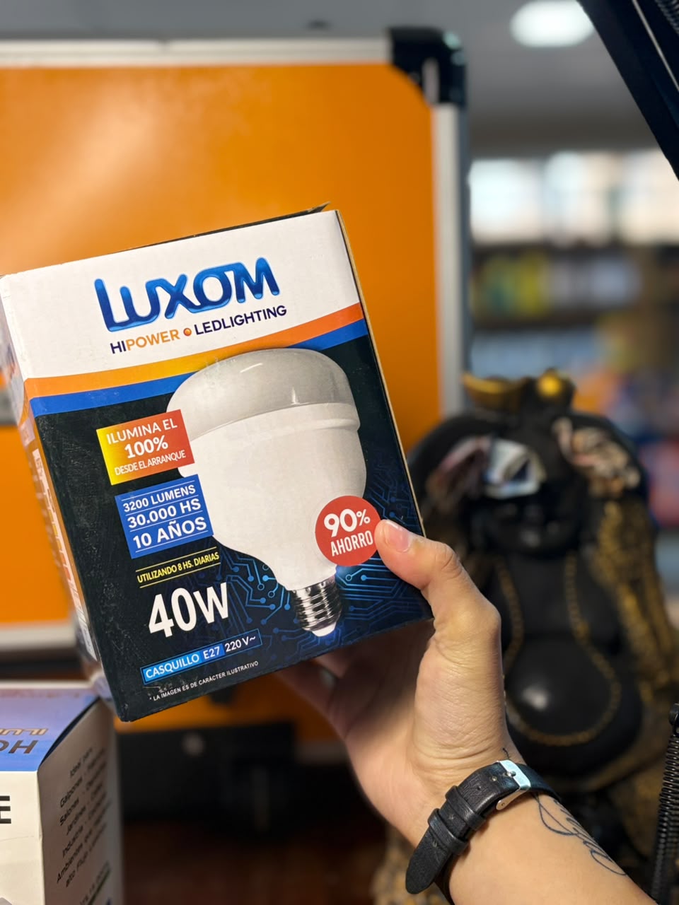 Lampara LED Alta Potencia Luxom HiPower-40W.3200 Lumenes, Casquillo E27